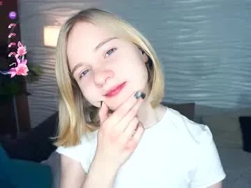 Freechat phyllisearney on Chaturbate