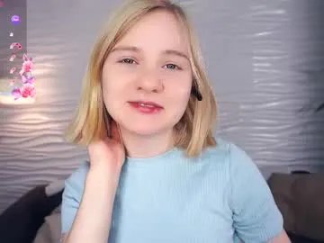 Freechat phyllisearney on Chaturbate