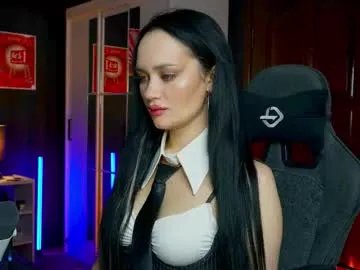 Freechat queenaliss on Chaturbate