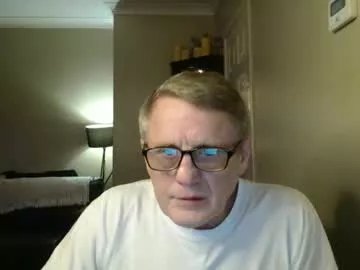 Freechat scottsman214 on Chaturbate