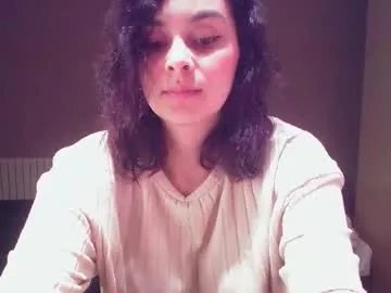 Freechat summerprints on Chaturbate