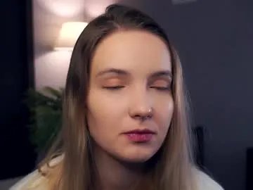 Freechat tashinapetitto on Chaturbate