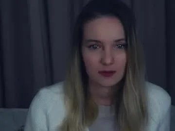 Freechat tashinapetitto on Chaturbate