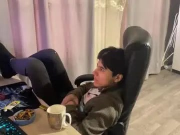 Freechat vialeras on Chaturbate