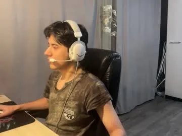 Freechat vialeras on Chaturbate