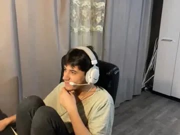 Freechat vialeras on Chaturbate