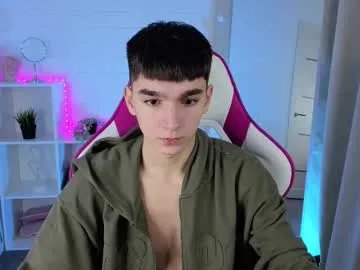 Freechat yamitwink on Chaturbate