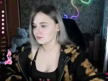 Group your_small_bunny on Chaturbate
