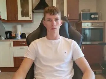 Freechat yummyalexxx on Chaturbate