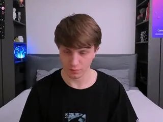 curtis_crew on Flirt4Free