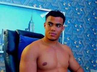 dominic_salazar on Flirt4Free