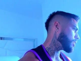 frank_dwayne on Flirt4Free