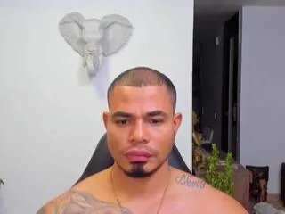 jackson_gray on Flirt4Free