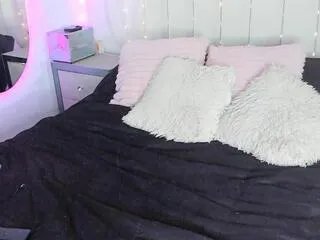 sophie_roose on Flirt4Free