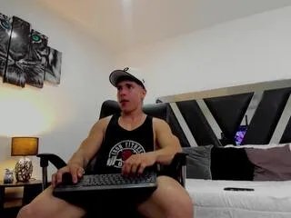 teo_cooper — Freechat on Flirt4Free