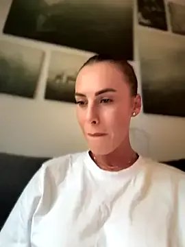 Freechat _JessyRey_ on StripChat