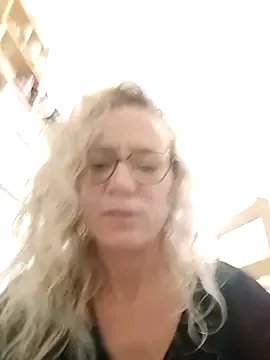 Freechat abbytantrika11 on StripChat