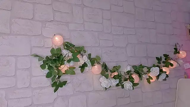 Freechat Addaline-girly on StripChat