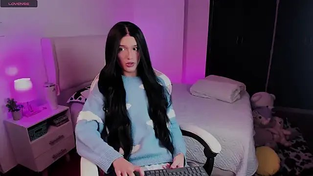 Freechat Ainhoads on StripChat