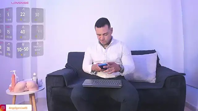 Freechat Angelgarcia_ on StripChat