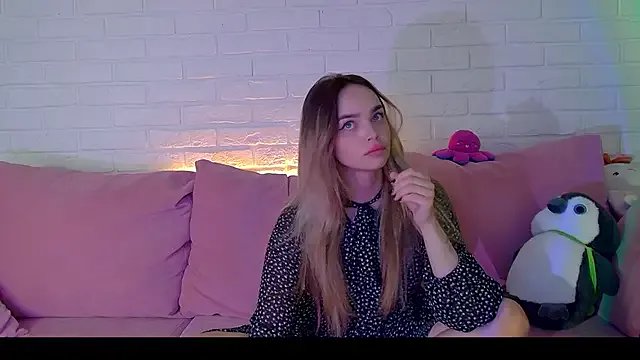 Freechat AnitaVenture on StripChat