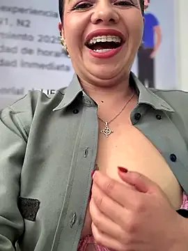 Freechat Ariana-07 on StripChat