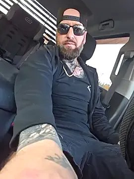 Freechat Beardedtattood on StripChat