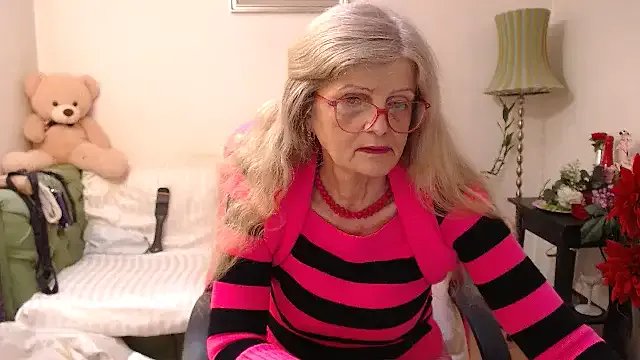 Freechat BlairFort on StripChat