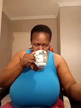 Freechat bustylisa1983 on StripChat