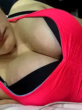 Group carolina31paris1 on StripChat