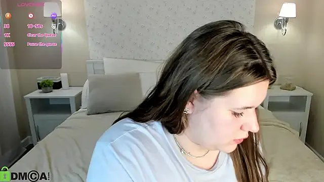 Freechat Chloee_White on StripChat