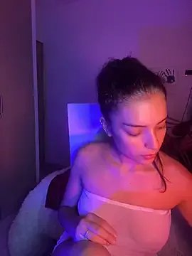 Private dakota_le on StripChat