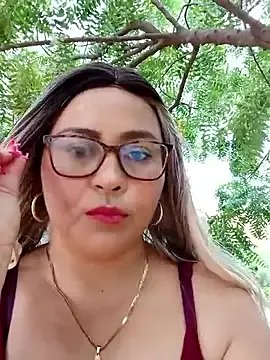 Private Dirty-Momm-Divorced-Hot on StripChat