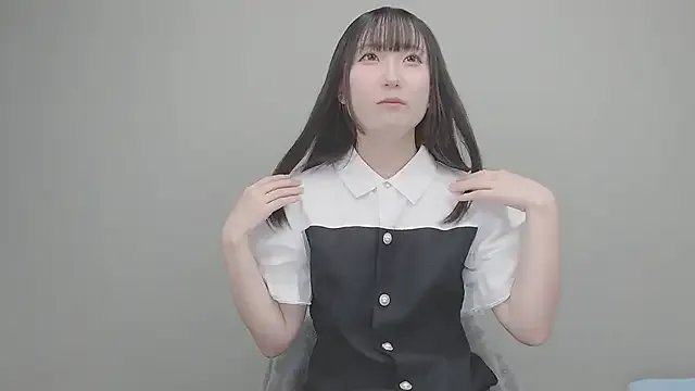 Hanna_18_cute on StripChat 