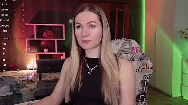 Hello_Lisha on StripChat 