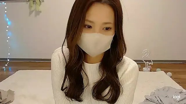 Freechat hinano_JP on StripChat