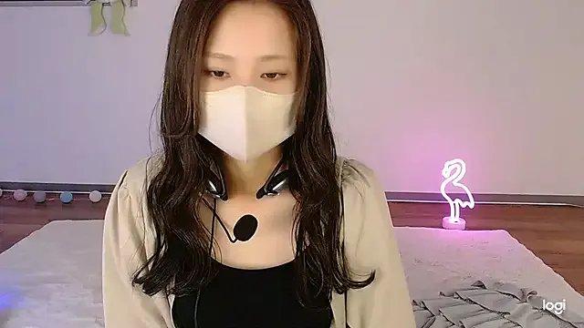 Freechat hinano_JP on StripChat