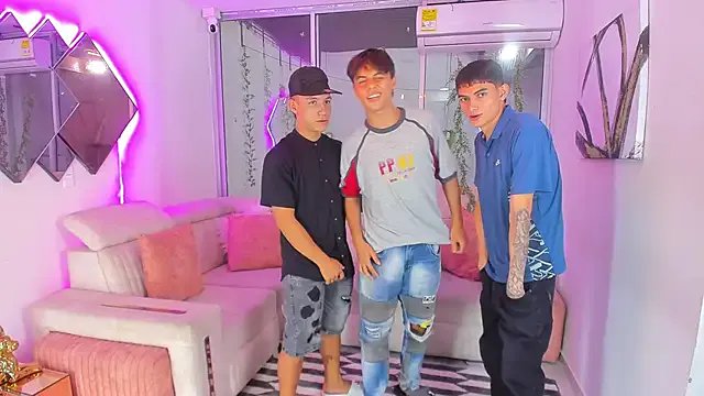 Freechat Houseofwarrios on StripChat