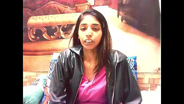 IndianSexySlender on StripChat 