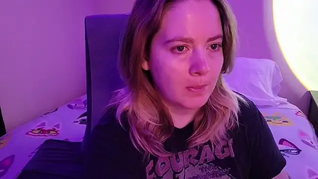 Freechat InternetFairy_XO on StripChat