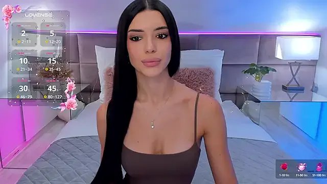 Private JasmiLyn on StripChat