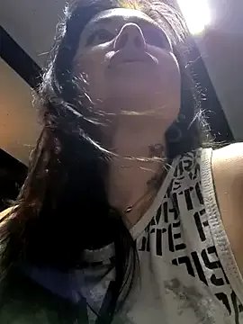 Freechat KikiXRed on StripChat