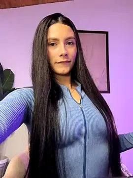 Freechat Lauraxx69 on StripChat