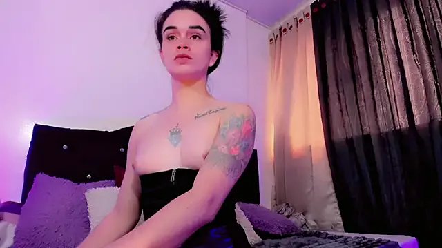 lesly_xx — sexy legs my  lady 