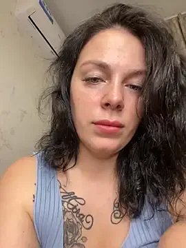 Lola_Hale on StripChat 