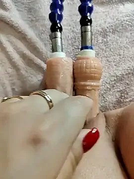 Lola_Hale on StripChat 