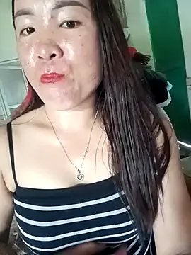 Freechat Luna-ass on StripChat