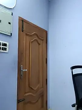 Freechat mallu-lover on StripChat