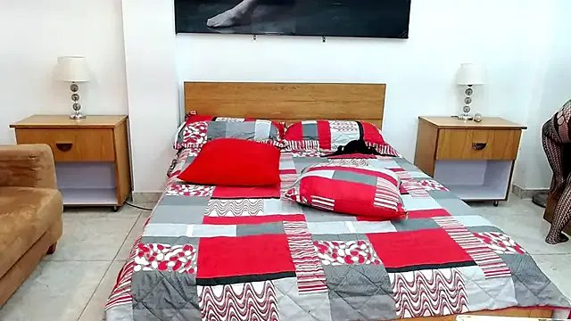 Freechat MaloryAndLuna on StripChat