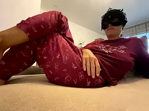 Freechat Marilou1983 on StripChat